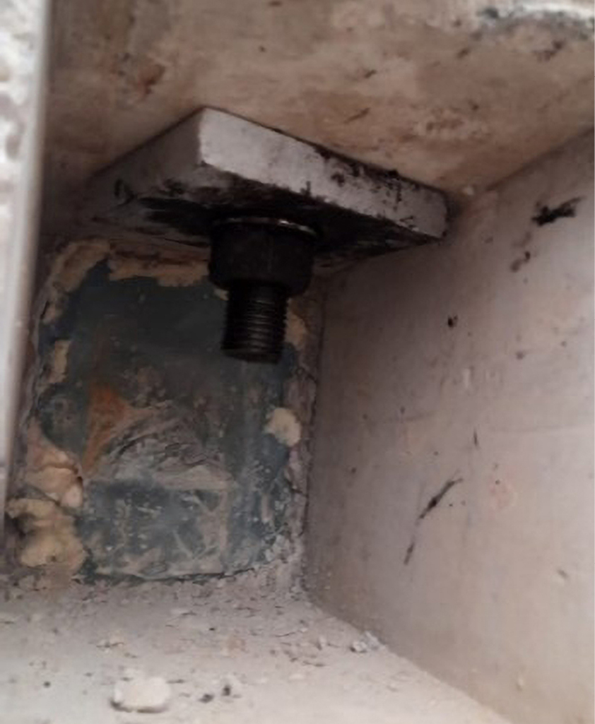 Bild 7 Montagetaschen für Bolzen der Wandscheibenendverankerung