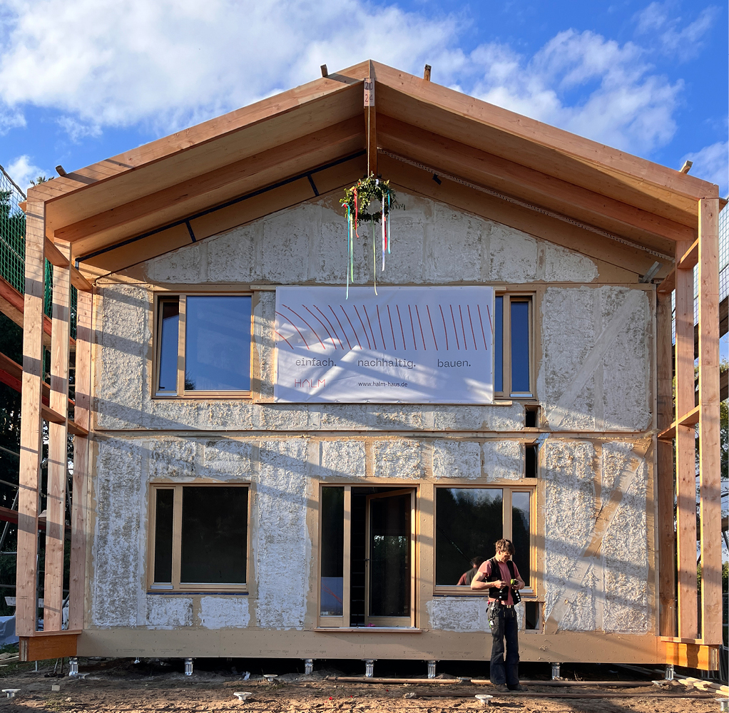 Bild 7 Richtfest am 3. Tag (Quelle: Alessandro Tonnarelli)