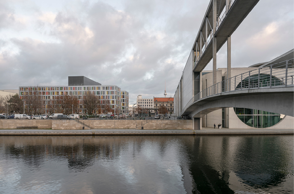 Bild 1 DieLuiseergänzt das Berliner Regierungsviertel mit einem architektonischen Highlight (Quelle: PRIMUS developments)