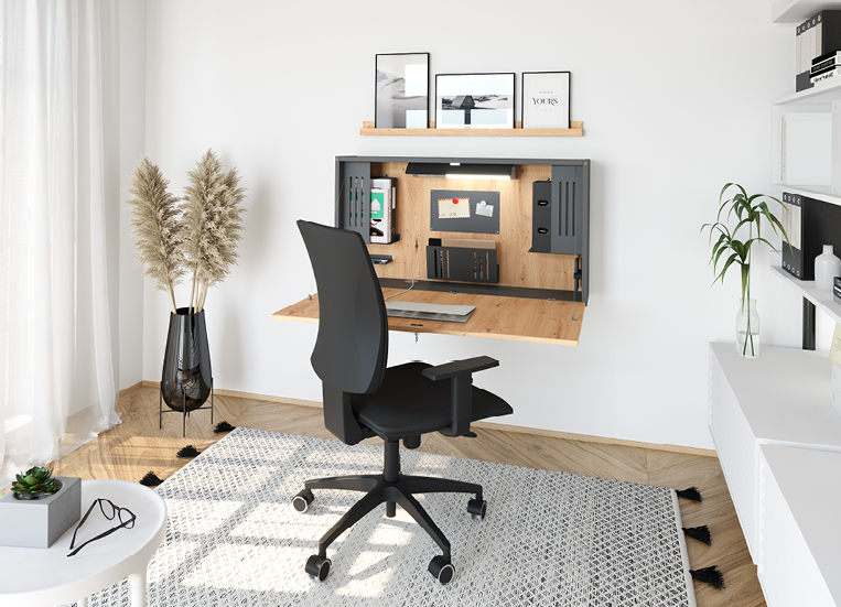 Bild 2 a) Der Wandschreibtisch verschwindet zusammengeklappt fast in der Wand, b) ausgeklappt macht er das Wohnzimmer zum Arbeits­zimmer (Quelle: Hammerbacher GmbH)