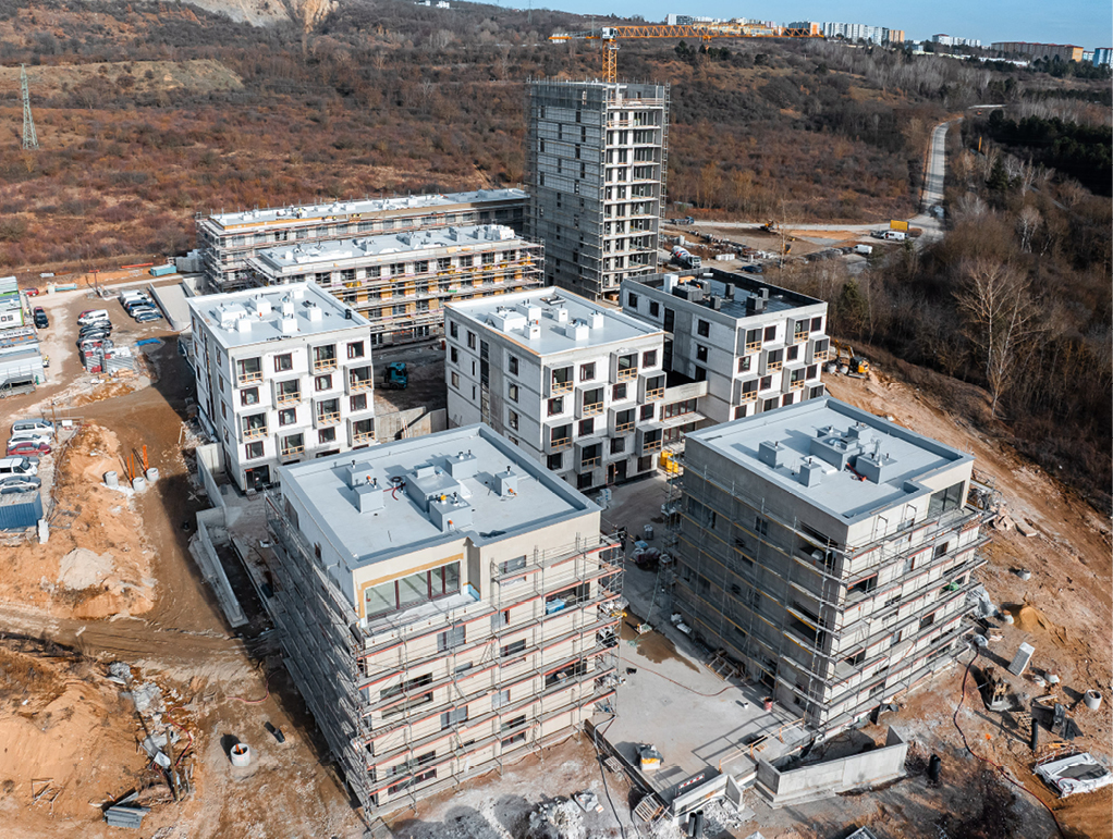 Bild 1 Baustelle in der Tschechischen Republik; Großformate ermöglichen einen schnellen Baufortschritt (Quelle: Xella International Duisburg)